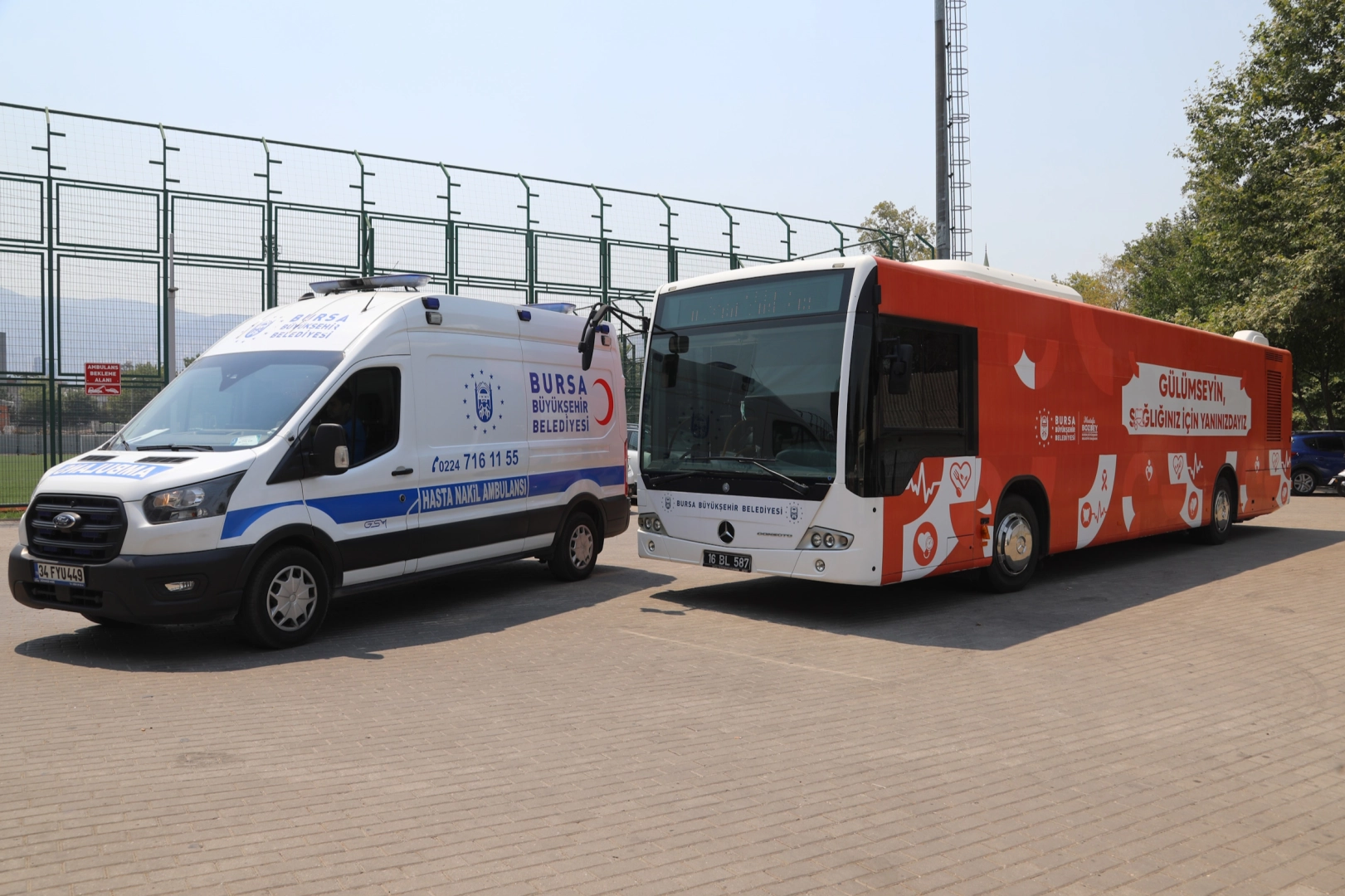 Bursa Büyükşehir'in ‘Sağlık Otobüsü’ devrede
