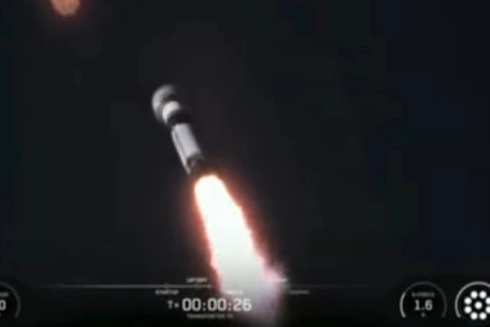 Türkiye uzayda yeni bir eşiği aştı! ASELSAN'ın LUNA-1 uydusu uzaya fırlatıldı