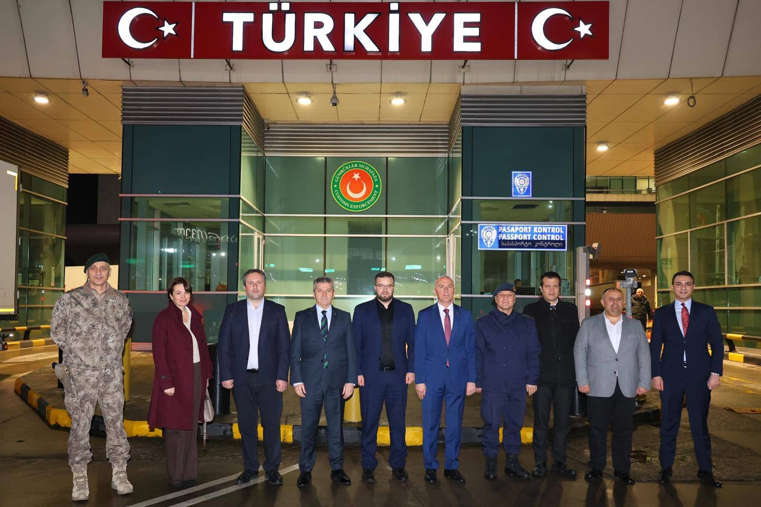 Sarp Sınır Kapısı’nda dostluk sofrası kuruldu